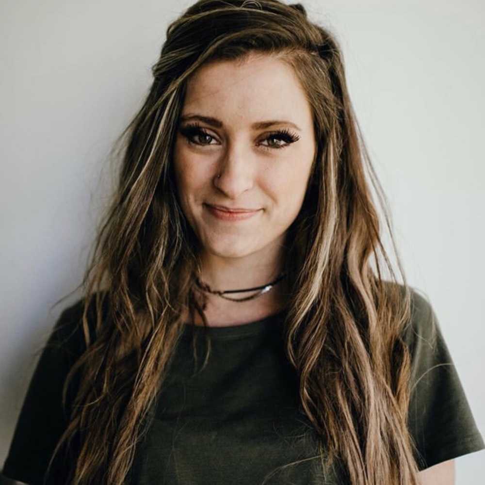 Meet your Posher, Katelyn